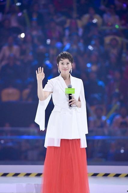 娱乐吃瓜美女复工