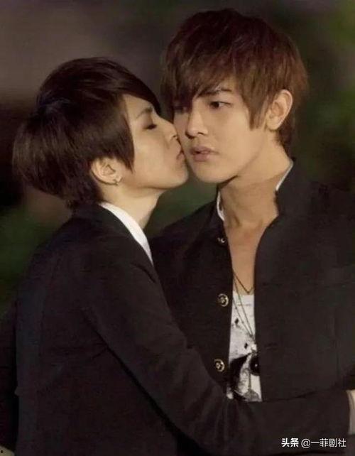 吃瓜娱乐圈cp,瓜田里的爱情故事